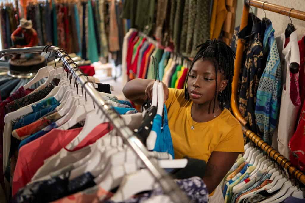 Fashion Supply Chain Management for Apparel Brands