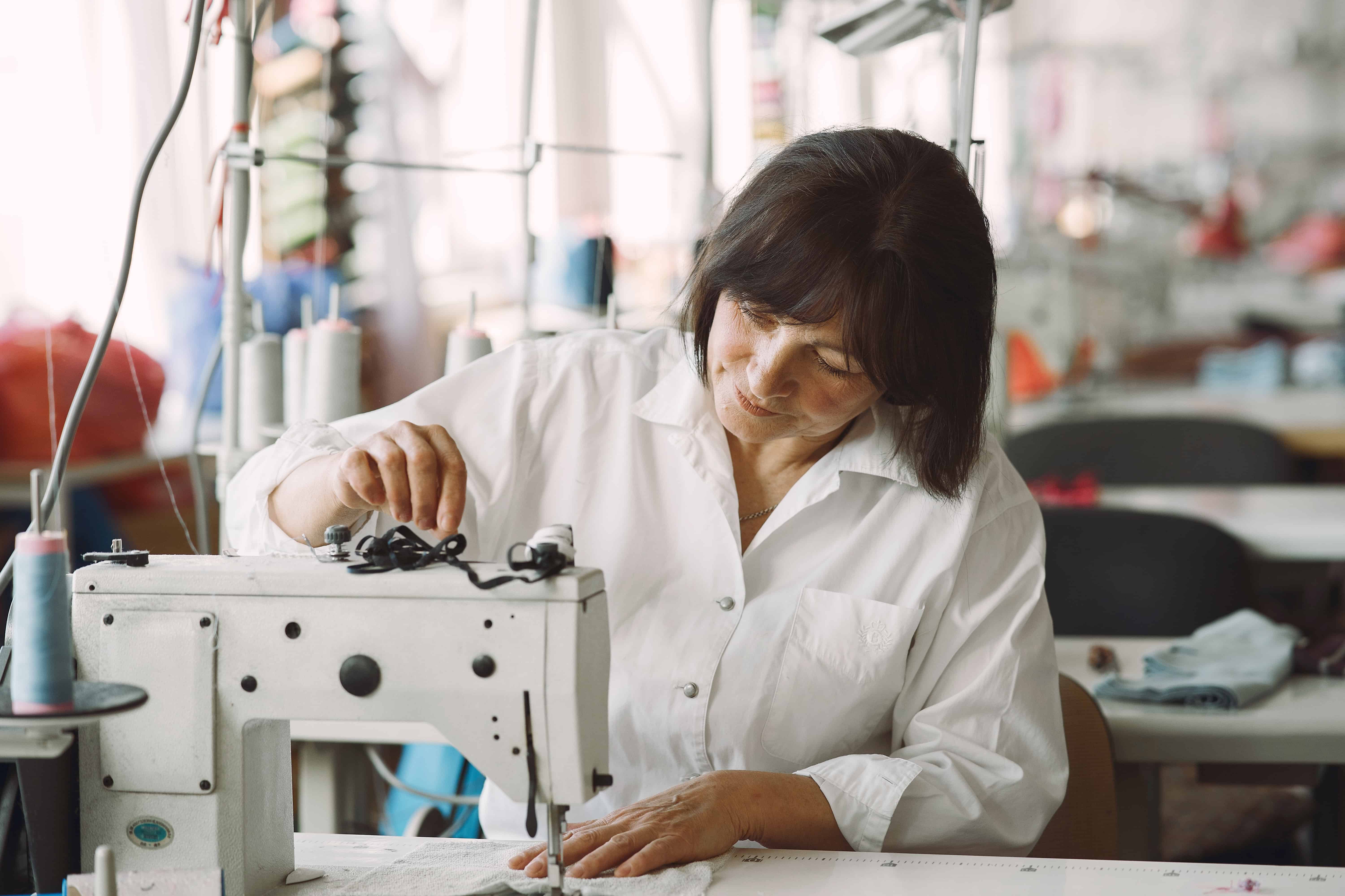What Is Contract Manufacturing? Understanding the Process and Benefits